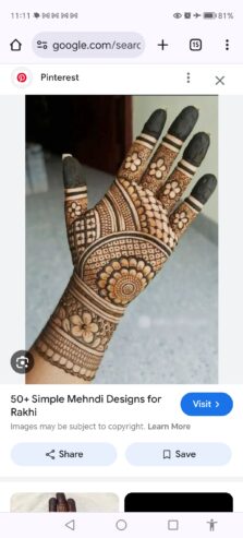 Henna on hands and henna lessons