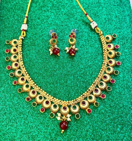 Festive perfect necklace for sale 10% off on this Diwali