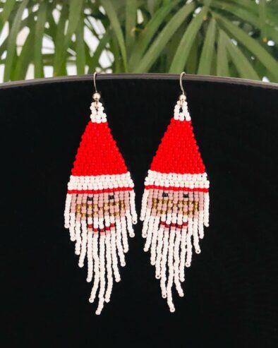 Beaded earrings for Christmas 🎅🏻