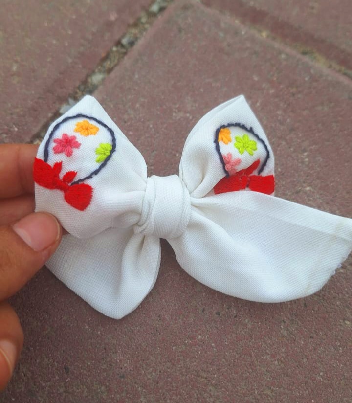 Customised Hair bows/Floral/Handmade/Gifts
